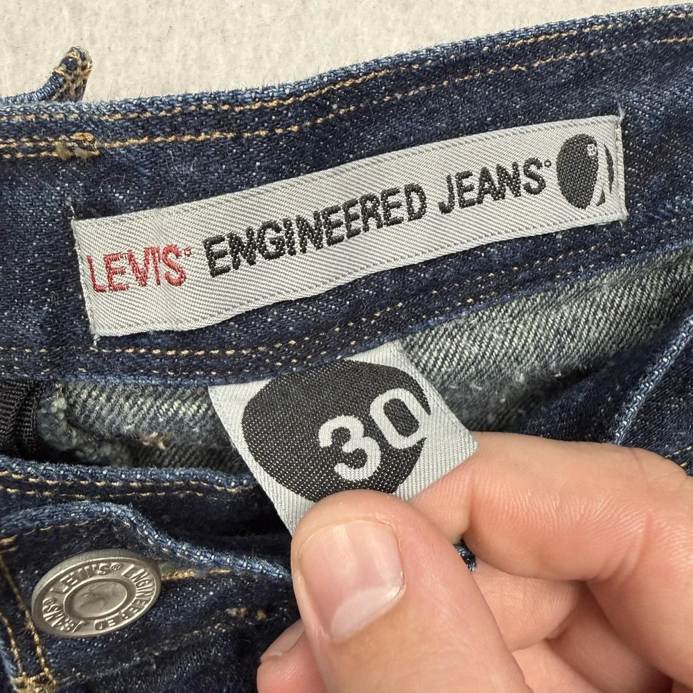 Vintage Levi's Engineered Twisted 501 Denim Jeans Buckle Back 90s 30x34